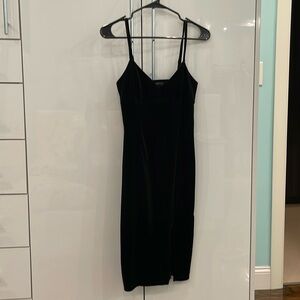 Forever 21, size Small. Black body con velvet midi dress with slit